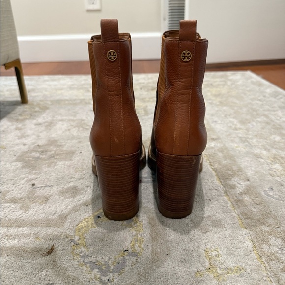 TORY BURCH ANKLE BOOTS - Picture 4 of 8